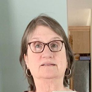 Meet your Posher, Catherine